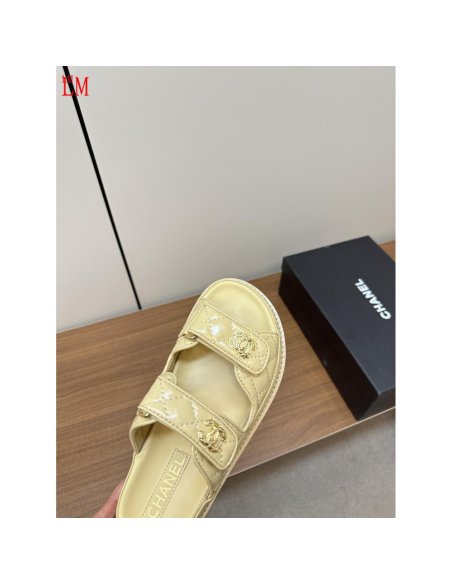 Chanel Slippers 059,Chanel Slippers,Slides Slippers,More Brands