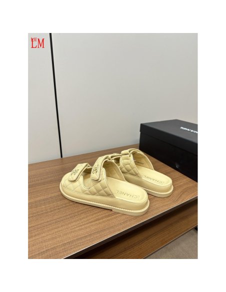 Chanel Slippers 059,Chanel Slippers,Slides Slippers,More Brands