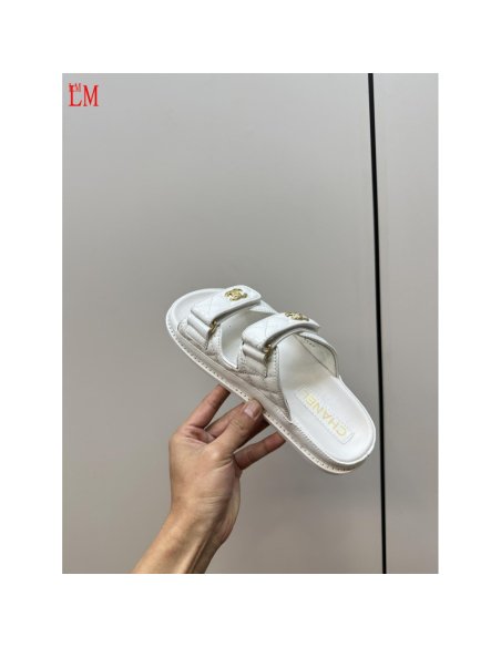 Chanel Slippers 060,Chanel Slippers,Slides Slippers,More Brands