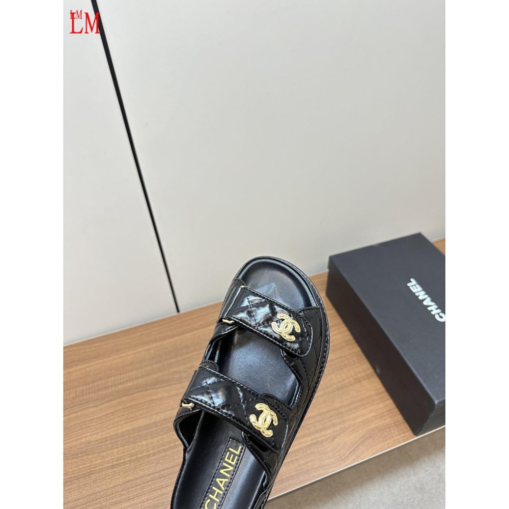 Chanel Slippers 061,Chanel Slippers,Slides Slippers,More Brands