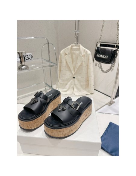Prada Slippers 004