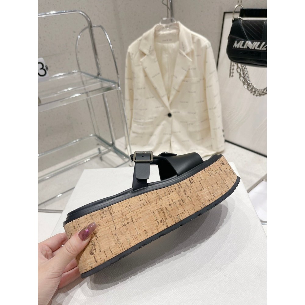 Prada Slippers 004