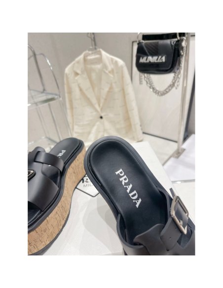 Prada Slippers 004