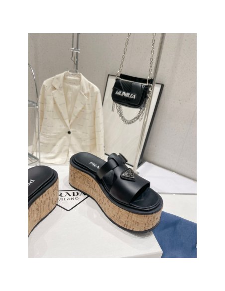 Prada Slippers 004