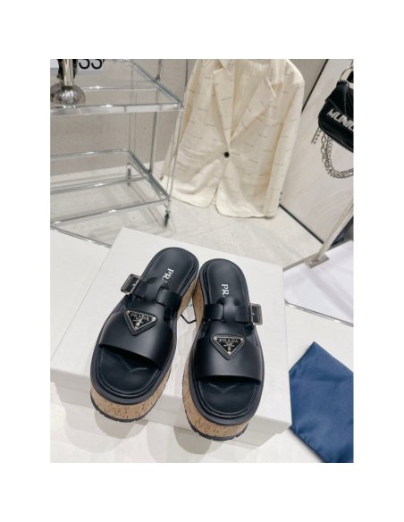 Prada Slippers 004