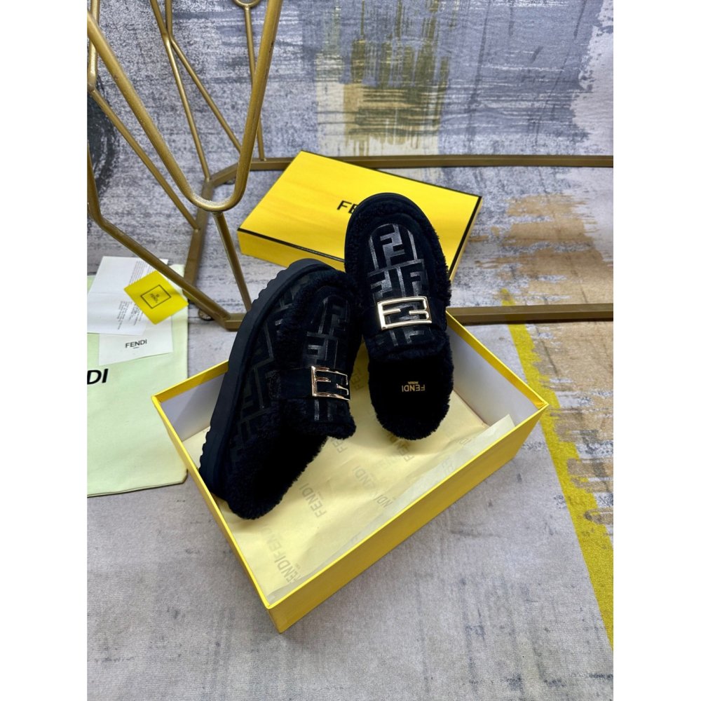 Fendi Slippers 046,Fendi Slippers,Slides Slippers,More Brands