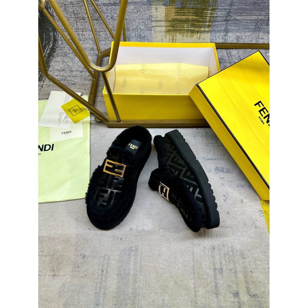 Fendi Slippers 046,Fendi Slippers,Slides Slippers,More Brands