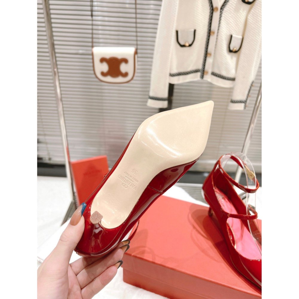 Cheap Reps Valentino Tiptoe Pumps 50mm In Red Patent Leather