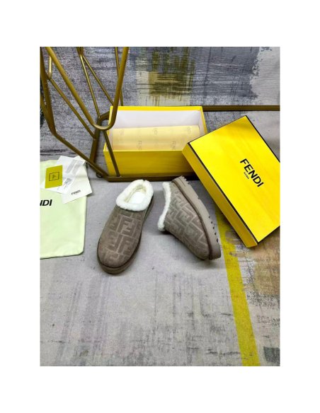 Fendi Slippers 051,Fendi Slippers,Slides Slippers,More Brands