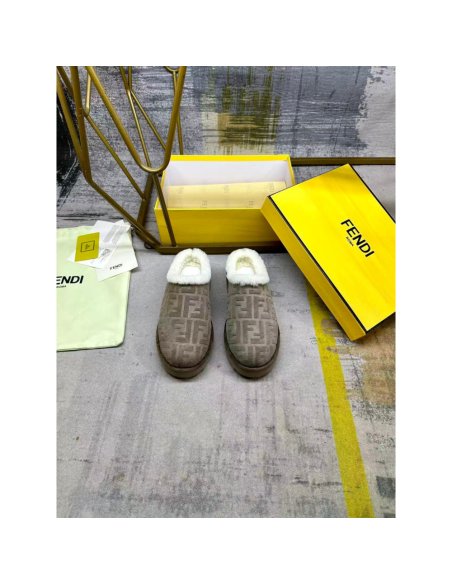 Fendi Slippers 051,Fendi Slippers,Slides Slippers,More Brands