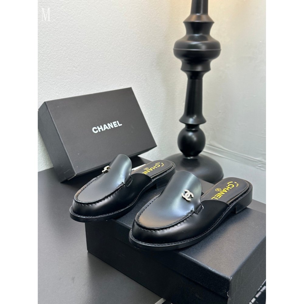 Chanel Slippers 077,Chanel Slippers,Slides Slippers,More Brands