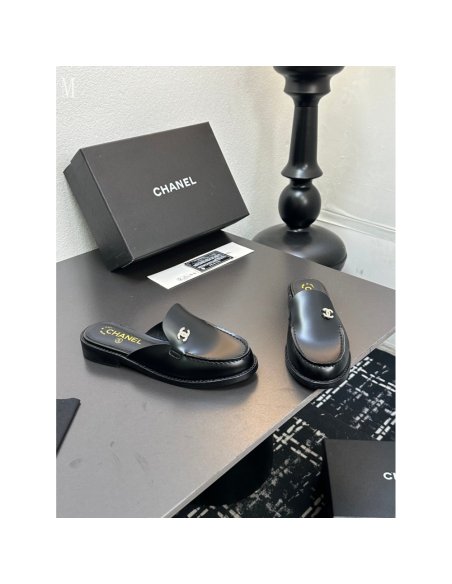 Chanel Slippers 077,Chanel Slippers,Slides Slippers,More Brands