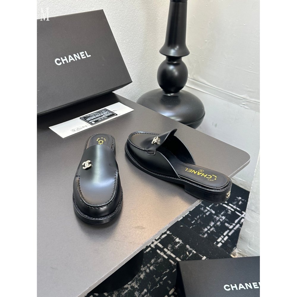 Chanel Slippers 077,Chanel Slippers,Slides Slippers,More Brands