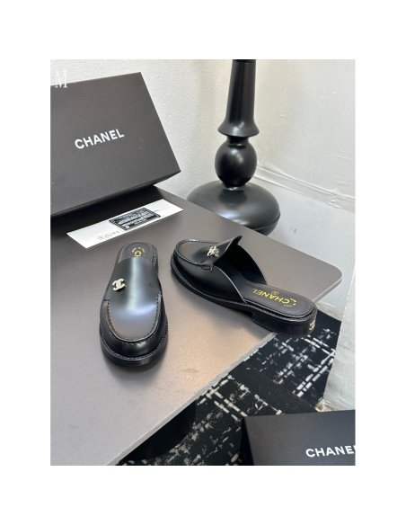 Chanel Slippers 077,Chanel Slippers,Slides Slippers,More Brands