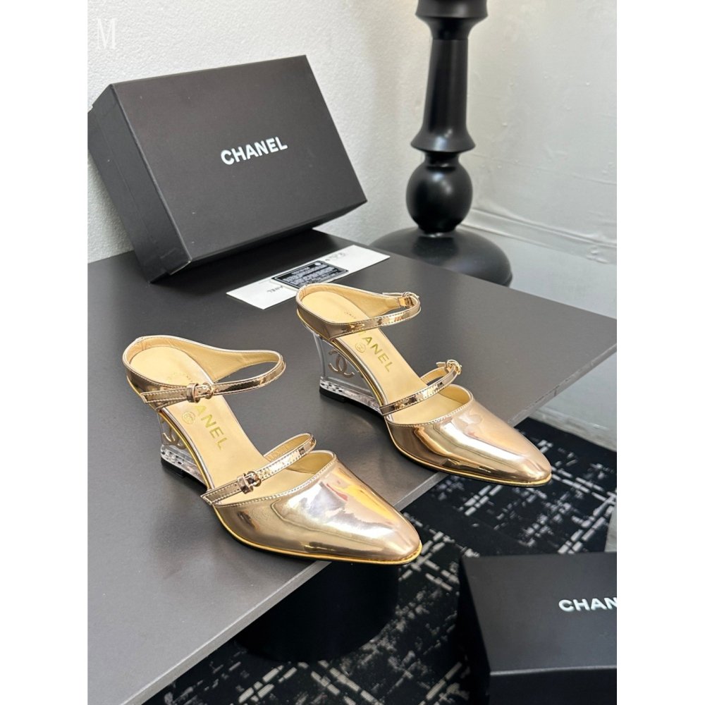 Chanel Slippers 081,Chanel Slippers,Slides Slippers,More Brands