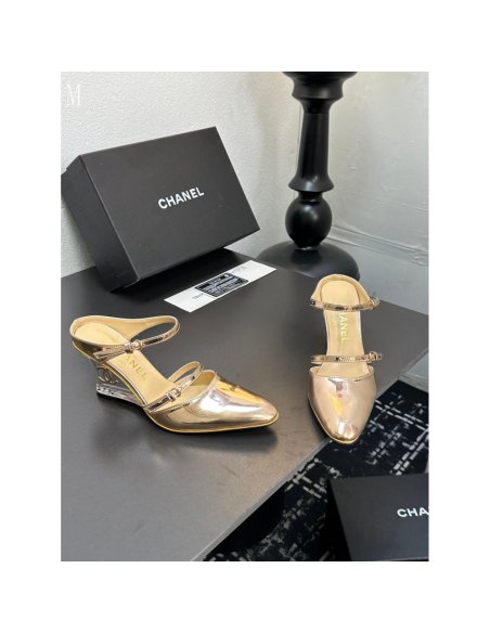 Chanel Slippers 081,Chanel Slippers,Slides Slippers,More Brands