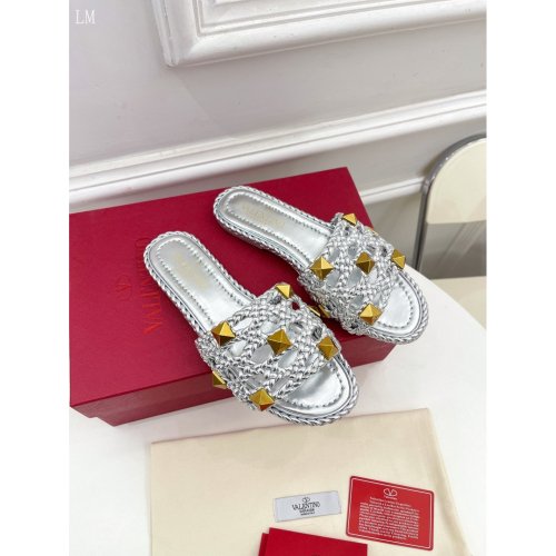 Valentino slippers 076,Valentino Slippers,Slides Slippers,More Brands