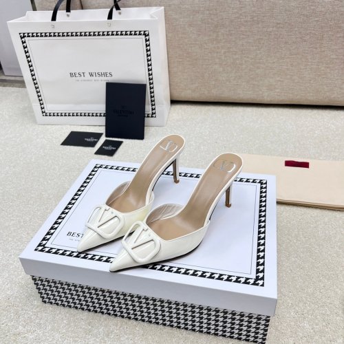 Valentino slippers 094,Valentino Slippers,Slides Slippers,More Brands