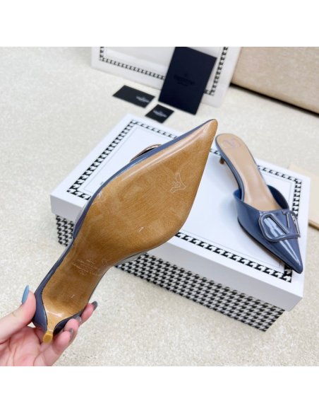 Valentino slippers 096,Valentino Slippers,Slides Slippers,More Brands