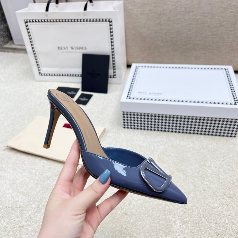 Valentino slippers 096,Valentino Slippers,Slides Slippers,More Brands