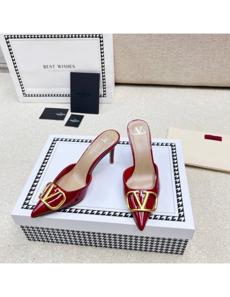 Valentino slippers 097,Valentino Slippers,Slides Slippers,More Brands