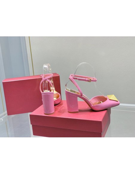 Cheap Reps Valentino One Stud Pumps 90mm In Pink Patent Leather