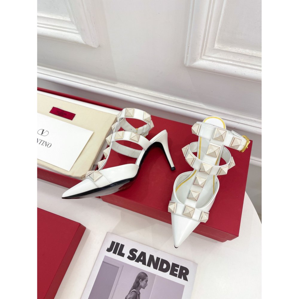 Cheap Reps Valentino Roman Enameled Stud Pumps In White Calfskin
