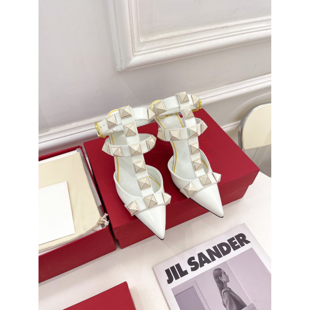 Cheap Reps Valentino Roman Enameled Stud Pumps In White Calfskin