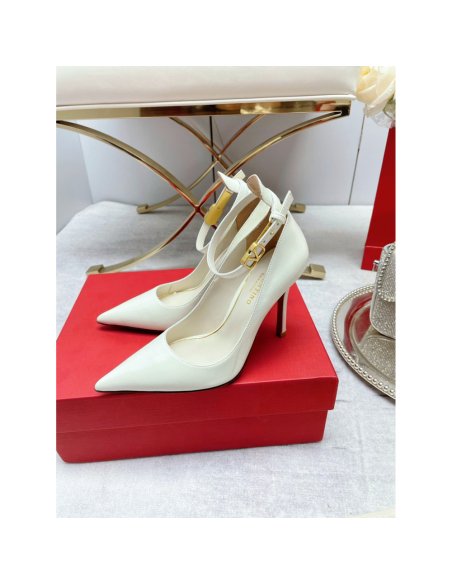 Cheap Reps Valentino Tan-Go Pumps 100mm In White Patent Leather