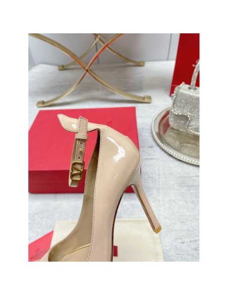 Cheap Reps Valentino Tan-Go Pumps 100mm In Nude Patent Leather