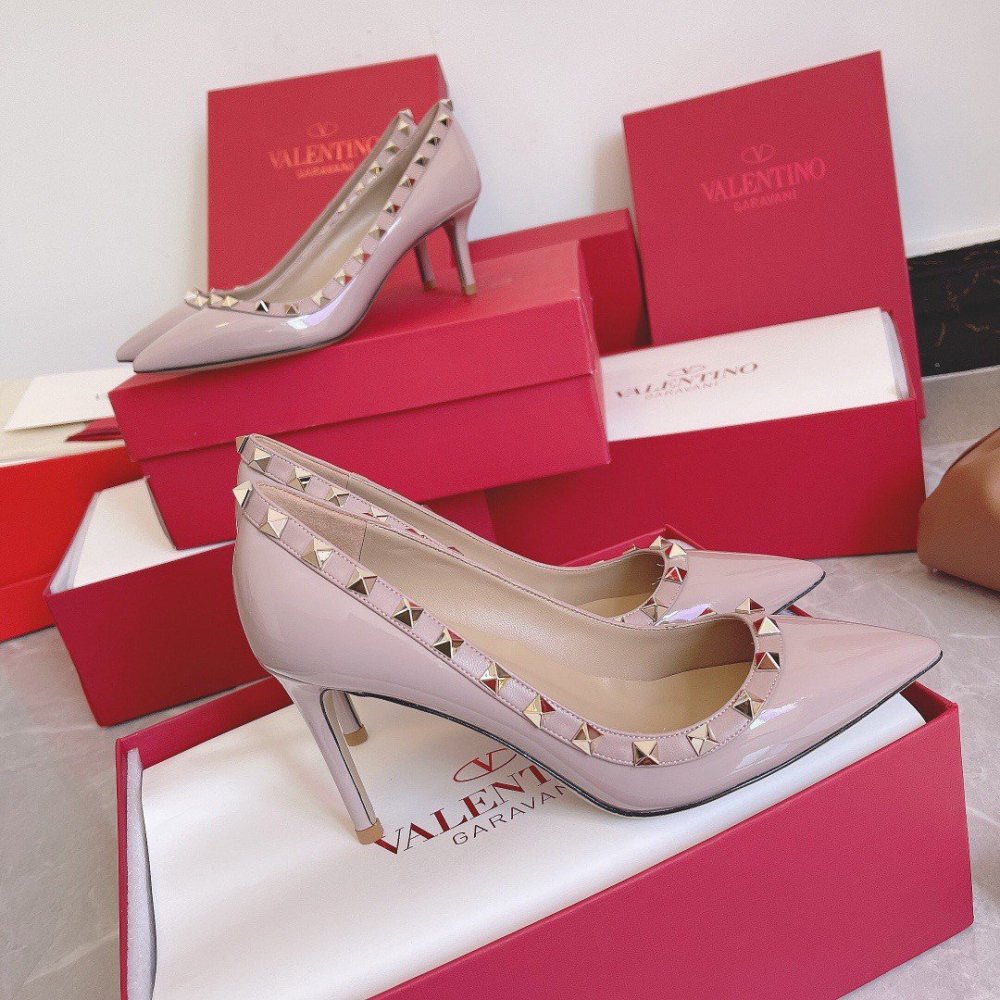 Cheap Reps Valentino Rockstud Pumps 100mm In Poudre Patent Leather