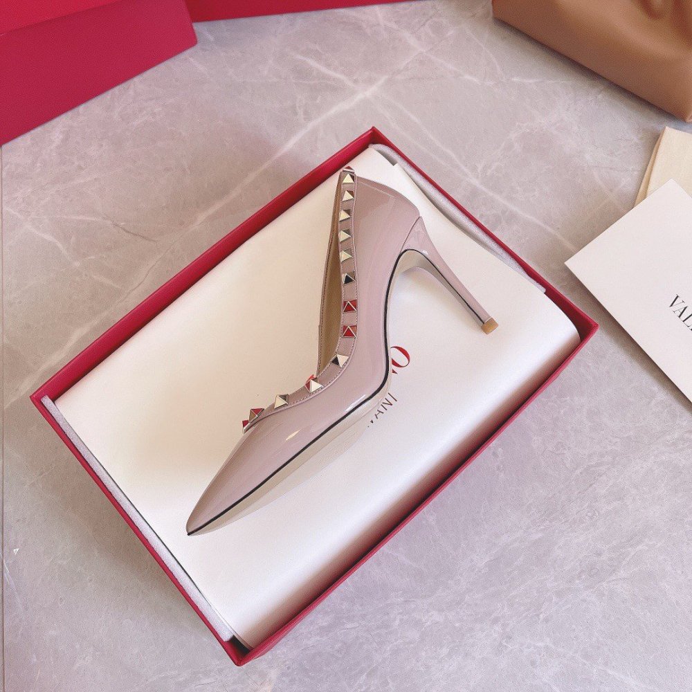 Cheap Reps Valentino Rockstud Pumps 100mm In Poudre Patent Leather