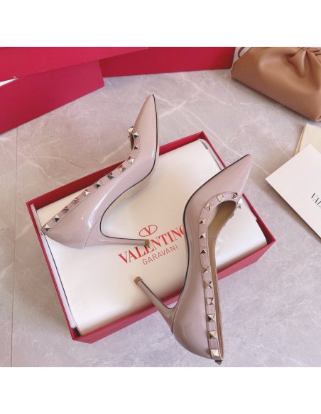 Cheap Reps Valentino Rockstud Pumps 100mm In Poudre Patent Leather