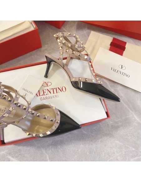 Cheap Reps Valentino Rockstud Caged Pumps 65mm In Black Patent Leather