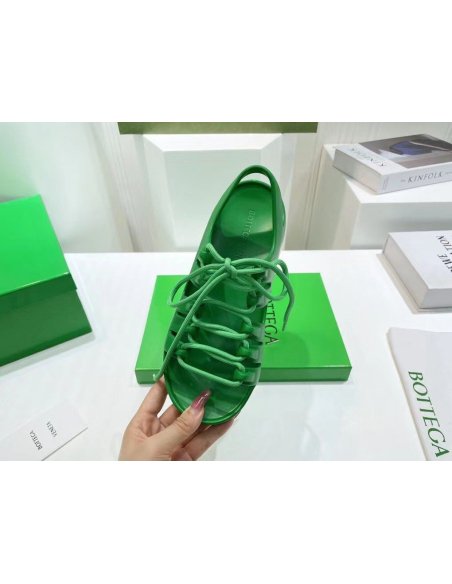 Cheap Reps Bottega Veneta Jelly Sandals In Green Rubber