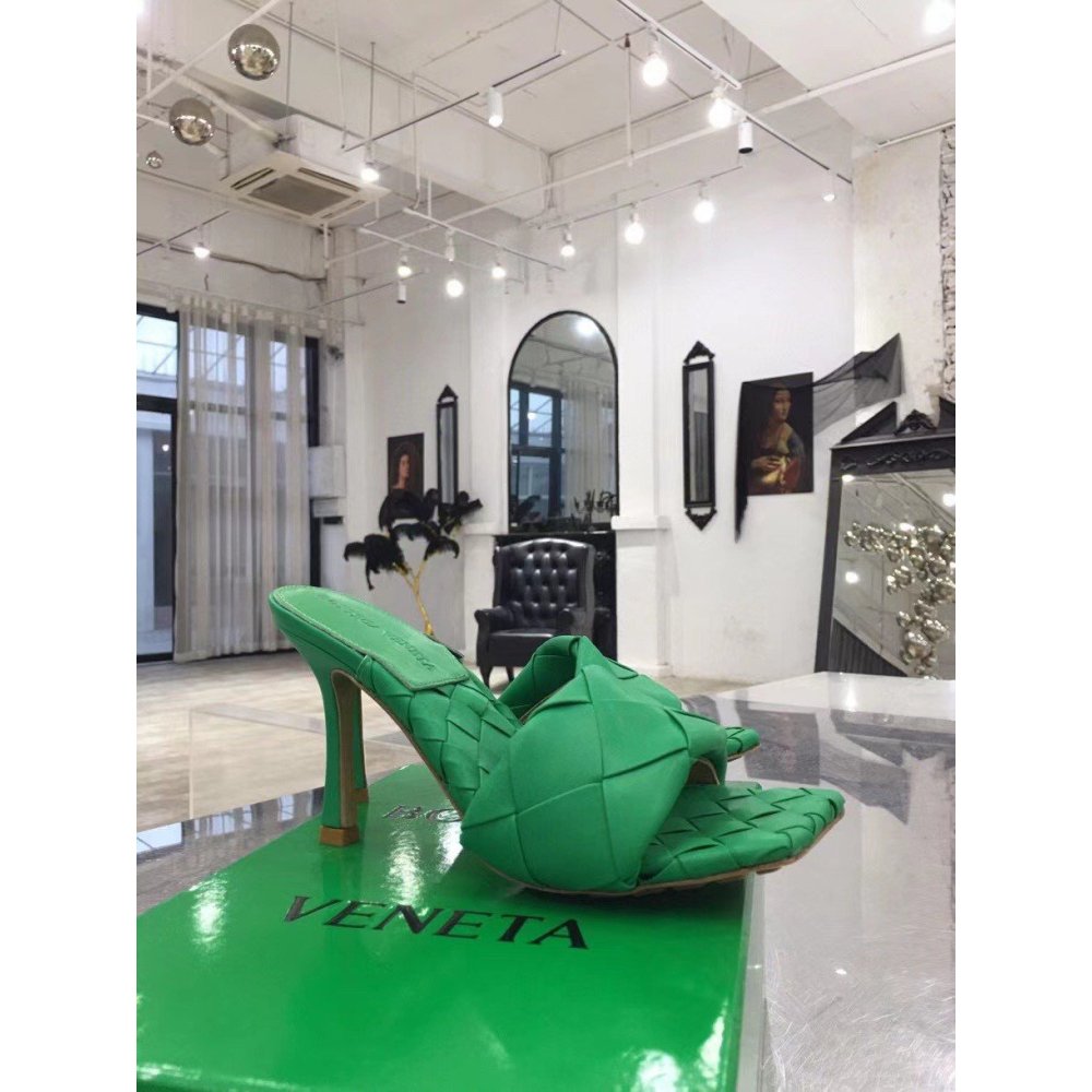 Cheap Reps Bottega Veneta Lido Sandals In Green Intrecciato Leather