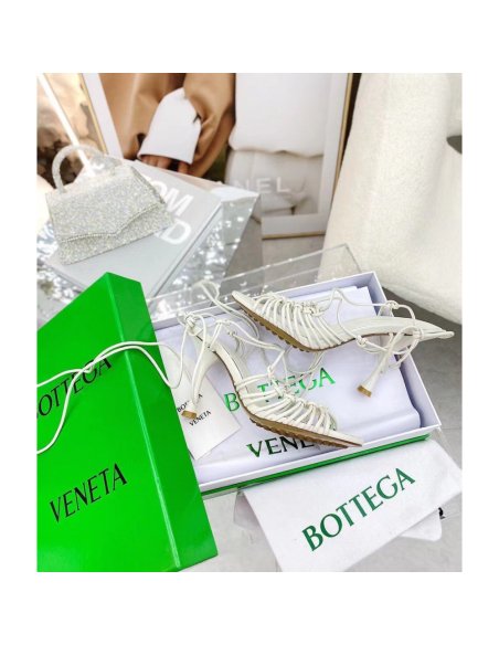 Cheap Reps Bottega Veneta Dot Sandals 100mm In White Lambskin