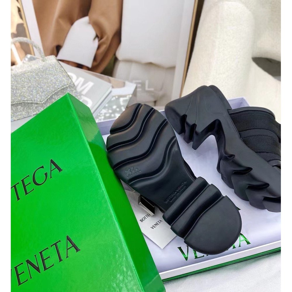 Cheap Reps Bottega Veneta Flash Sandals In Black Technical Fabric