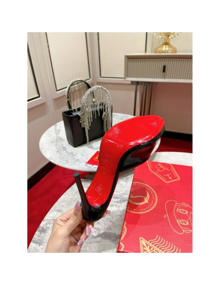 Cheap Reps Christian Louboutin Me Dolly 100mm Mules In Black Patent Leather