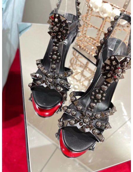 Cheap Reps Christian Louboutin Goldora 100mm Black Sandals with Spikes