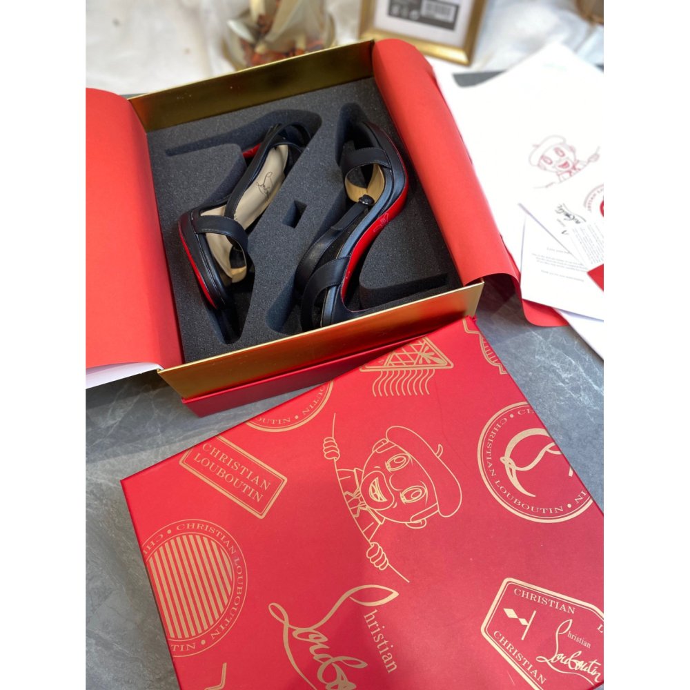 Cheap Reps Christian Louboutin Loubi Queen 100mm Sandals In Black Lambskin