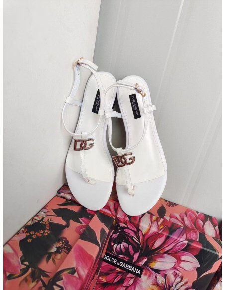 Cheap Reps Dolce Gabbana DG Thong Sandals In White Patent Leather