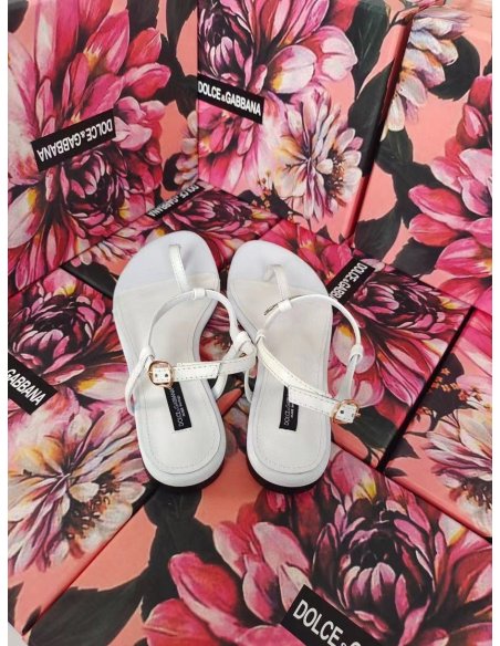 Cheap Reps Dolce Gabbana DG Thong Sandals In White Patent Leather