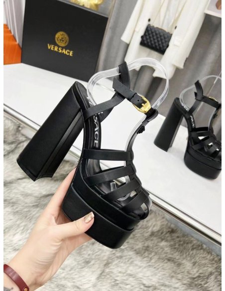 Cheap Reps Versace La Medusa Platform Sandals In Black Calfskin