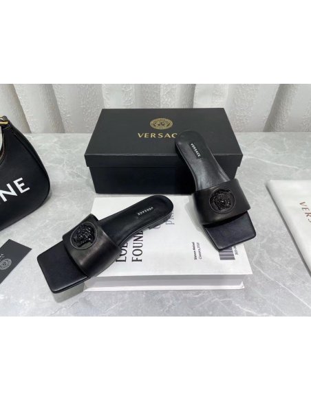 Cheap Reps Versace La Medusa Slides In Black Calfskin