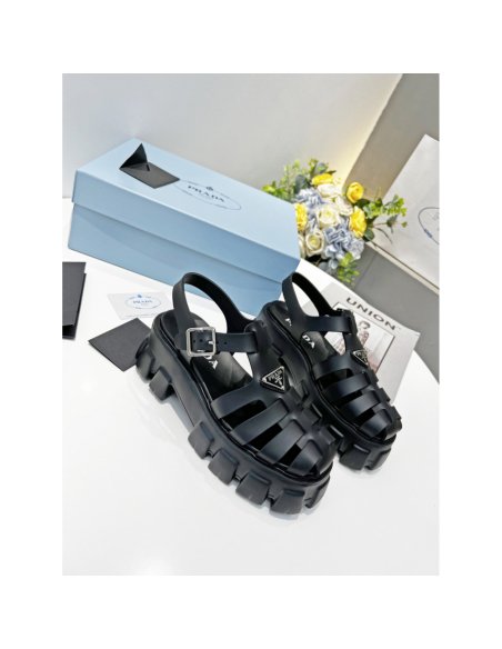 Cheap Reps Prada Foam Sandals in Black Rubber