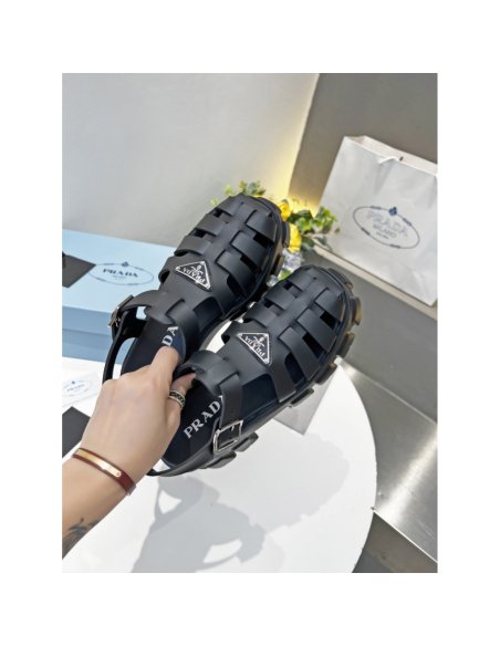 Cheap Reps Prada Foam Sandals in Black Rubber