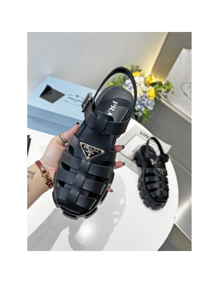 Cheap Reps Prada Foam Sandals in Black Rubber