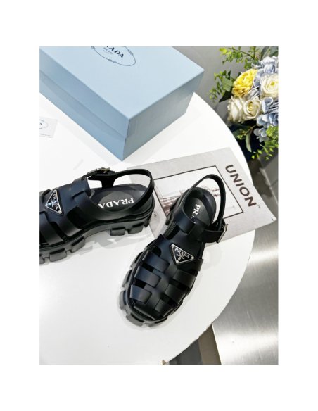 Cheap Reps Prada Foam Sandals in Black Rubber