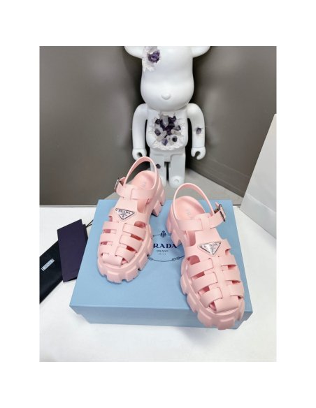 Cheap Reps Prada Foam Sandals in Light Pink Rubber